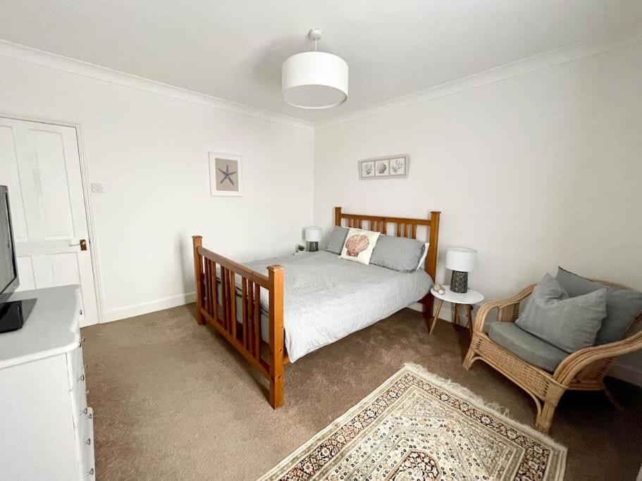 Вилла Coastal Terrace Dogs Welcome Optional Hot Tub Sea Palling Экстерьер фото